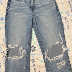 American Eagle Outfitters Light Blue Distressed Boyfriend Jeans